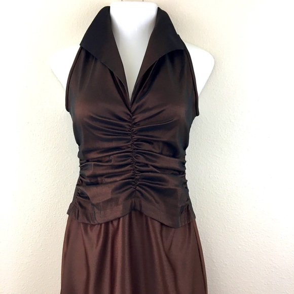 Tadashi Shoji Dresses & Skirts - Tadashi Shoji Vintage Ruched Shirtwaist Go…